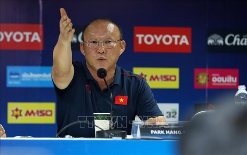 HLV Park Hang-seo - 'Khắc tinh' của bóng đá Thái Lan