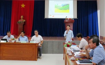 Phú Tân: Xác định mô hình kinh doanh hợp tác xã nông nghiệp