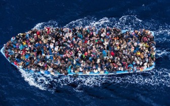 Libya giải cứu 300 người di cư bất hợp pháp trên biển