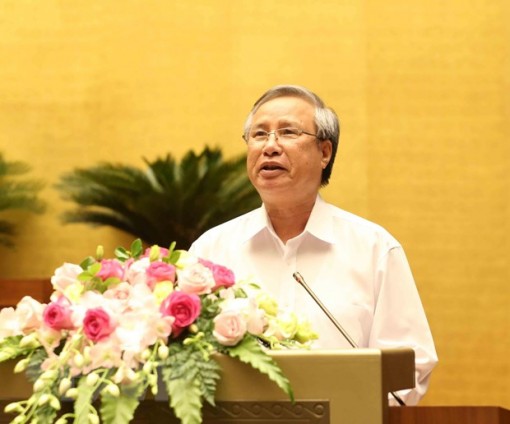 Đẩy mạnh tổng kết thực tiễn, phát triển khoa học quốc phòng