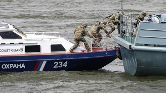 Nga bắt hai tàu cá cùng hơn 60 thủy thủ Triều Tiên