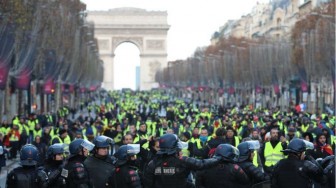 Pháp triển khai hàng nghìn cảnh sát đối phó với biểu tình ở Paris