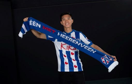 Đoàn Văn Hậu được HLV SC Heerenveen khen, nhiều cơ hội đá chính