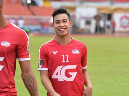 Thầy Park bất ngờ bổ sung tiền đạo cho tuyển Việt Nam