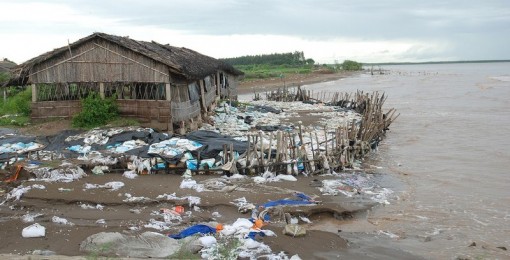 Sạt lở bờ sông, bờ biển tại Đồng bằng sông Cửu Long ngày càng phức tạp