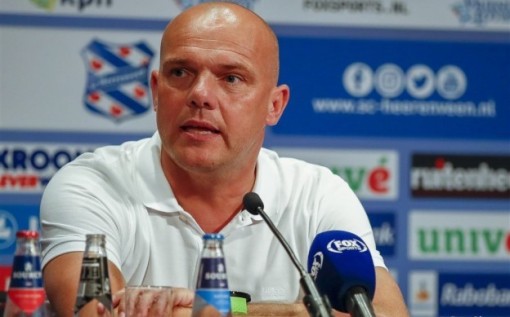 HLV Johnny Jansen đánh giá về Văn Hậu sau hơn 1 tuần gia nhập SC Heerenveen