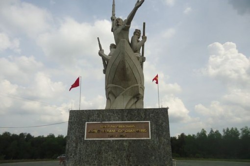 Đồng Tháp: Kỷ niệm 60 năm Chiến thắng Giồng Thị Đam - Gò Quản Cung