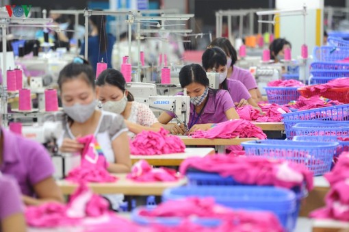 Xuất khẩu dệt may: Gánh nặng dồn về cuối năm