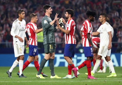 Đại chiến Madrid nhạt nhòa, Barcelona trở lại đường đua