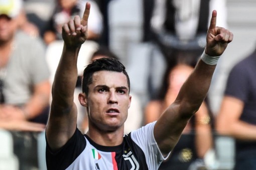 Ronaldo và Sanchez thi tài, Juventus so kè với Inter Milan tại Serie A
