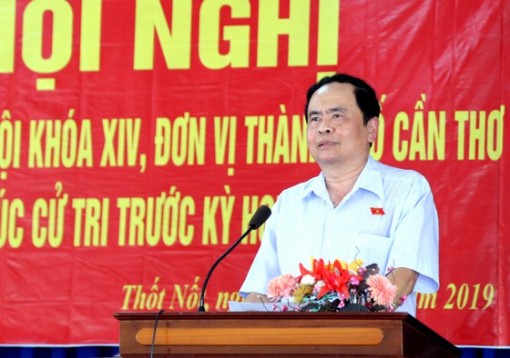Chủ tịch Ủy ban Trung ương MTTQ Việt Nam tiếp xúc cử tri tại Cần Thơ
