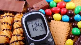 Ăn quá nhiều đường có gây ra bệnh tiểu đường?