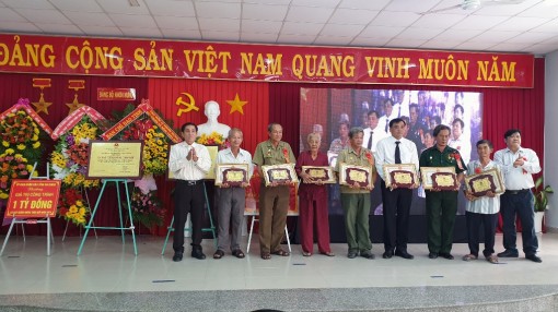 Xã Anh hùng Nhơn Hưng đạt chuẩn nông thôn mới