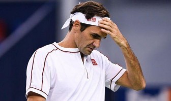 Federer dừng bước ở tứ kết Thượng Hải Masters