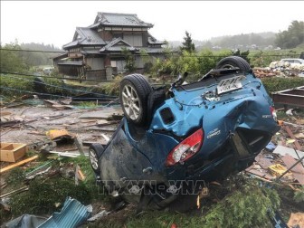 Động đất rung chuyển Tokyo và các tỉnh phụ cận trong lúc siêu bão Hagibis đổ bộ