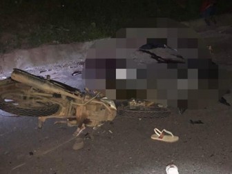 Xe máy đâm nhau kinh hoàng trên đường Hồ Chí Minh, 4 người chết