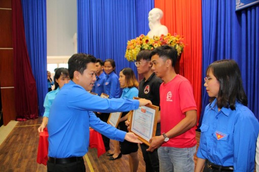Ngày hội “Tôi yêu Tổ quốc tôi”