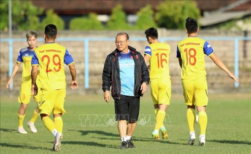 HLV Park Hang-seo chốt danh sách thi đấu với đội tuyển Indonesia