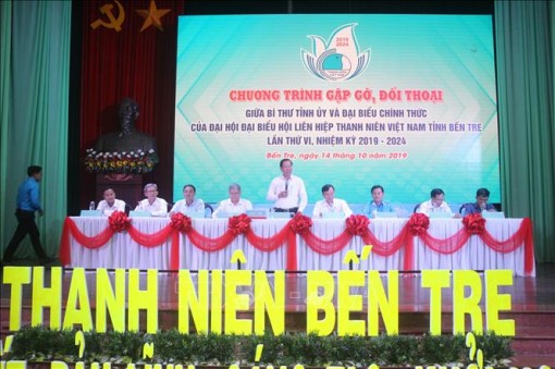Bí thư Tỉnh ủy Bến Tre đối thoại với thanh niên