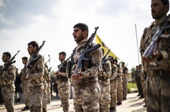 Các lực lượng người Kurd ở Syria nối lại chiến dịch quân sự chống IS