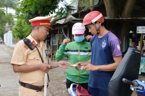 Xử phạt 1.119  trường hợp vi phạm trật tự an toàn giao thông