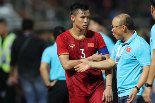 Ông Park đòi thắng, UAE và Thái Lan sốt sắng