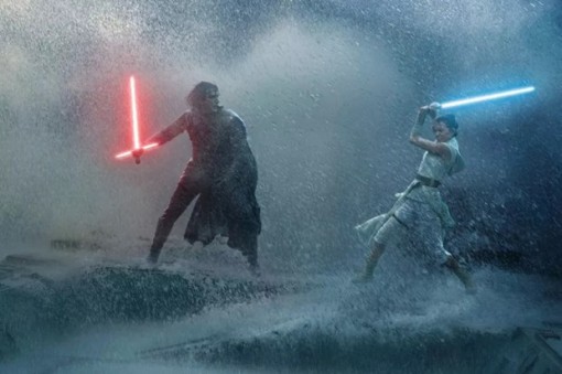 Phần 9 'Star Wars' vượt mặt 'Avengers: Endgame' về lượng vé đặt trước