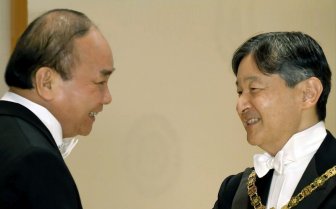 Thủ tướng kết thúc chuyến tham dự Lễ đăng quang của Nhà vua Nhật Bản