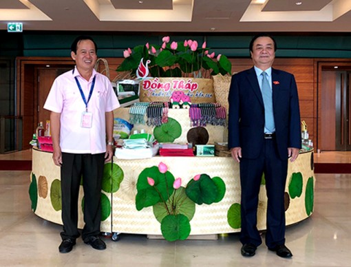 Đồng Tháp giới thiệu sản phẩm đặc trưng tại trụ sở Quốc hội