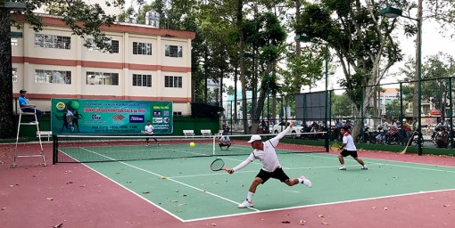 Khai mạc Giải quần vợt CLB Nguyễn Du mở rộng năm 2019