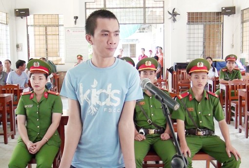 Say rượu, chạy xe chở quá số người quy định