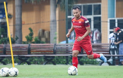 Trọng Hoàng: 'Tuyển Việt Nam đã tìm được điểm yếu của Thái Lan'
