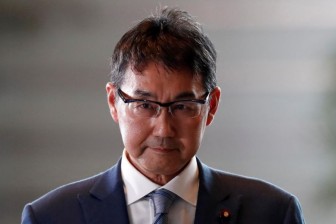 Thêm một bộ trưởng trong Chính phủ Nhật Bản từ chức
