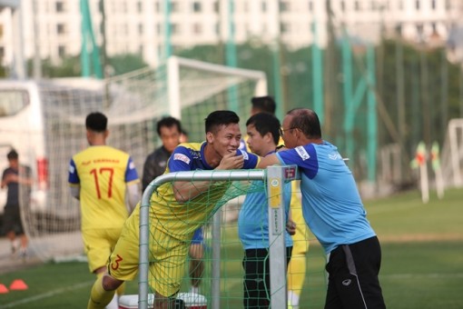 Indonesia "đoán" đội hình dự SEA Games của "thầy Park"