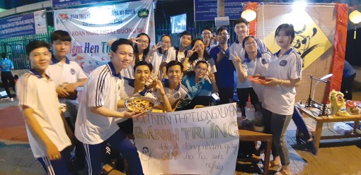 Có nên “Trút bầu tâm sự” trên mạng xã hội?