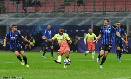 Juve thắng khó phút cuối, Man City nhọc nhằn cầm chân Atalanta