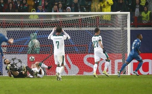 Những tấm vé đầu tiên vào vòng loại trực tiếp UEFA Champions League 2019-2020