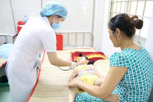 Đồng Tháp: Đi học về, hàng chục trẻ mầm non bỗng nhiên ói liên tục