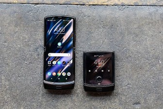 Huyền thoại Motorola Rarz chính thức 'hồi sinh' với thiết kế màn hình gập