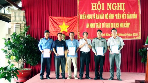 Đảm bảo an ninh trật tự tại núi Cấm