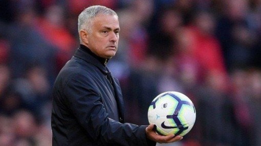Jose Mourinho tái xuất, dẫn dắt Tottenham thay Pochettino