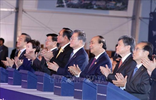 Thủ tướng Nguyễn Xuân Phúc dự Lễ động thổ xây dựng thành phố thông minh Eco-Delta Busan, Hàn Quốc
