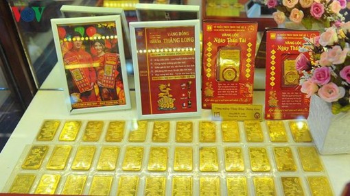 Giá vàng SJC tiếp tục giảm nhẹ, mua vào 41,14 triệu đồng/lượng