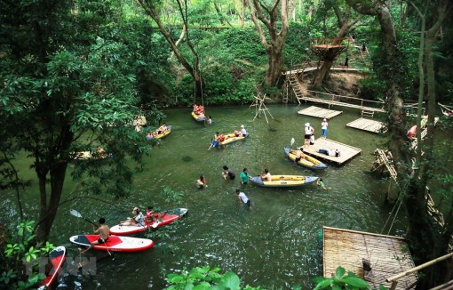 Phong Nha-Kẻ Bàng tiếp tục được chọn là điểm đến hàng đầu tại Việt Nam