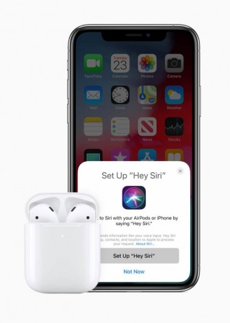 iPhone 2020 sẽ có tai nghe AirPods kèm hộp?