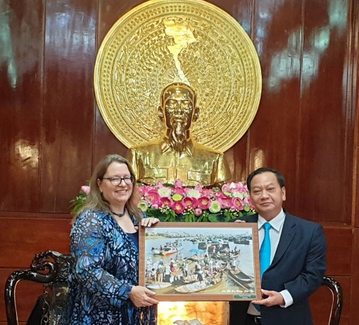 Bí thư Thành ủy Cần Thơ tiếp Tân Tổng Lãnh sự Hoa Kỳ tại TP Hồ Chí Minh