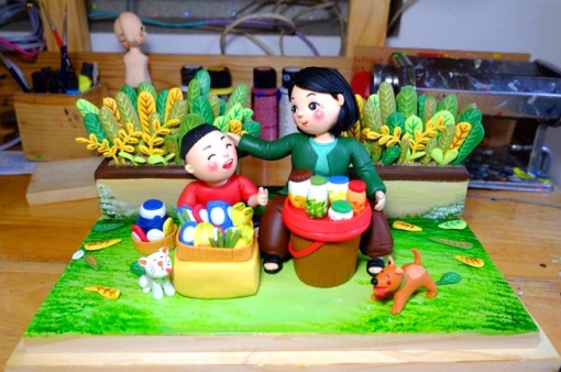 Cô gái trẻ mê đất sét