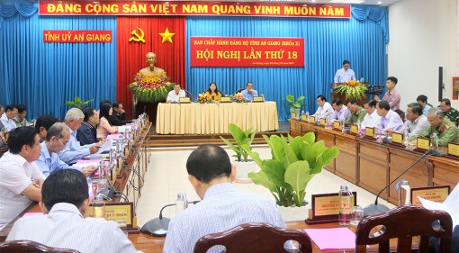 Đoàn kết, quyết tâm, nỗ lực thực hiện thắng lợi nhiệm vụ chính trị năm 2020