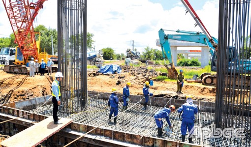 Công trình cao tốc Trung Lương - Mỹ Thuận: Đã đủ điều kiện để tăng tốc