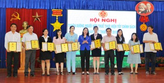Cục Thuế tỉnh tuyên dương tổ chức, cá nhân thực hiện tốt nghĩa vụ nộp thuế 2018
